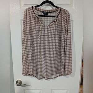 Liz Claiborne Career Woman Pink and Black Geometric Print Blouse in Size 1X